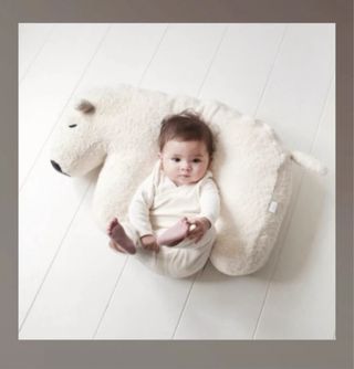 Cojín de lactancia nuevo