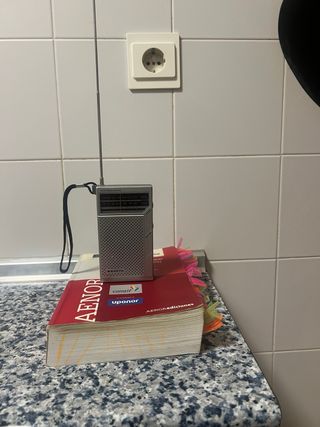 Radio Sanyo RP-5065 Plata