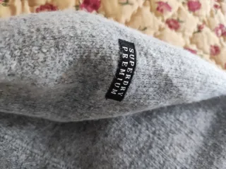 Jersey Superdry Gris