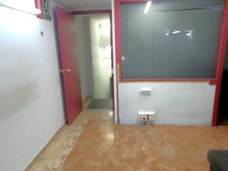 Local comercial en venta en Sanfeliu en Hospitalet de Llobregat, L´