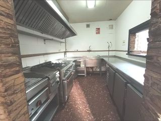 Local comercial en venta en Almeda - El Corte Inglés en Cornellà de Llobregat