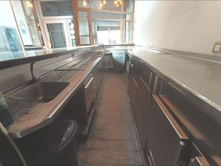 Local comercial en venta en Almeda - El Corte Inglés en Cornellà de Llobregat