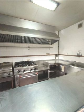 Local comercial en venta en Almeda - El Corte Inglés en Cornellà de Llobregat