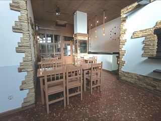 Local comercial en venta en Almeda - El Corte Inglés en Cornellà de Llobregat