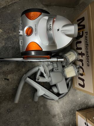 Aspiradora AEG Sherpa 735 2000W