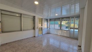Chalet en venta en Sant Vicenç dels Horts