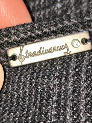 Pantalón Stradivarius Brillo,100% Viscosa Talla 40