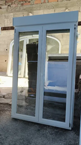 Balconera Rehau 140x228