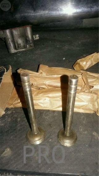 juego de válvulas de escape Seat 600