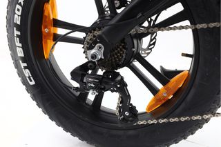 Jeep Tucano Monster (urbana) t.M Reacondicionada