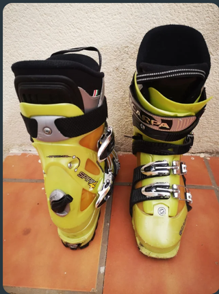 Equipo Esquí de Montaña, Esqui Travesía o Skimo