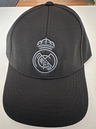 Gorra Real Madrid Negra y Blanca