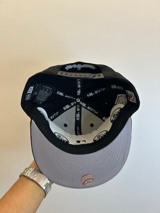 Gorra New Era 9FIFTY Snapback - Edición SadBoy