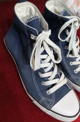 Zapatillas altas hombre azul celeste