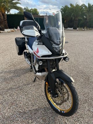 Honda Transalp 750 Trail