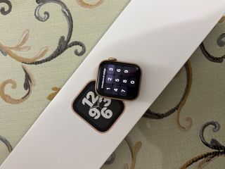 Apple Watch SE Oro Rosa