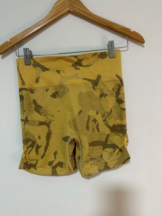 Gymshark Pantalón Corto Estampado Camuflaje