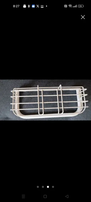 Estantería de baño metálica blanca