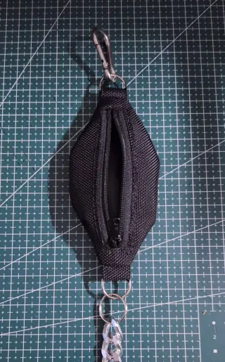 Cadena para cartera motera,  con monedero