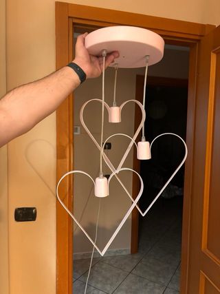Lampadario cameretta cuori rosa