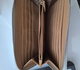 Cartera Love Moschino Plateada Corazones