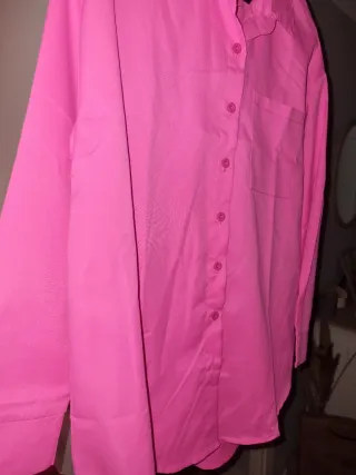 Camisa oversize rosa talla S