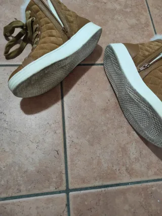 Stivaletti Geox marroni pelliccia