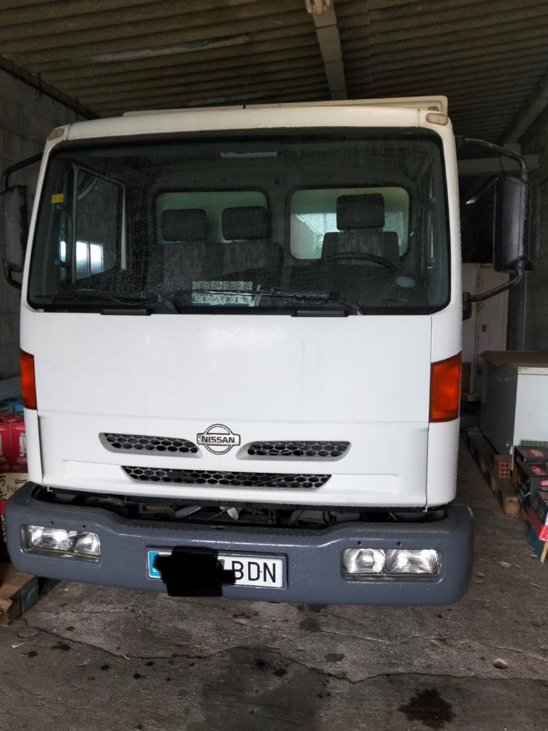 Nissan Atleon 140 - foto 1