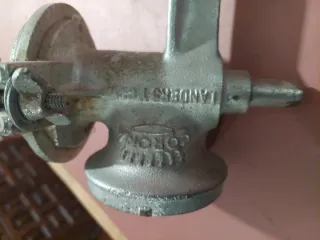 Picadora de carne manual vintage