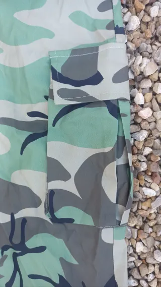Pantalones camuflaje shein
