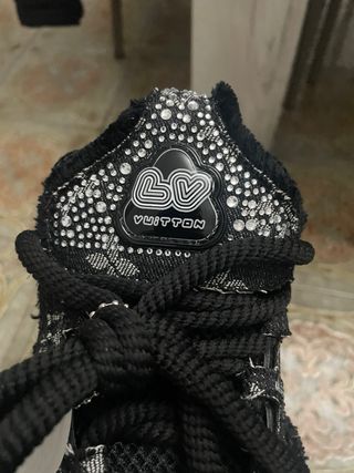 Louis Vuitton Skate Swarovski