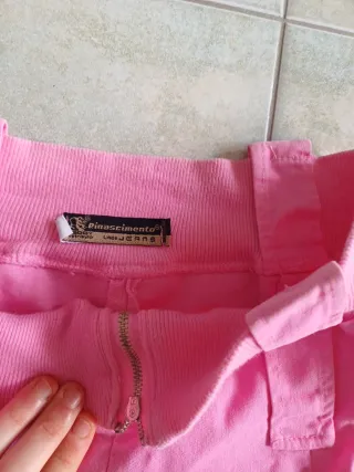 Gonna rosa corta con zip