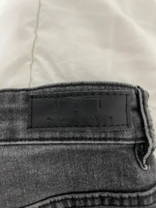 Pantalones vaqueros grises Milano