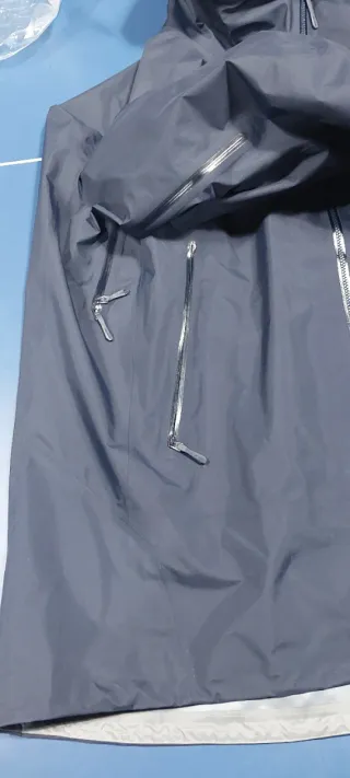 Chaqueta Arcteryx Beta SL Talla XL