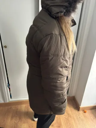 Chaquetón largo con bolsillos