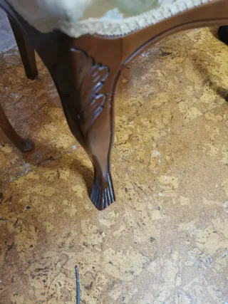 2 Poltrone Classiche Floreali, il prezzo è per entrambe