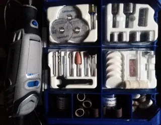 Dremel 3000 + Dremel 724.