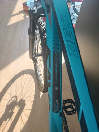 Bicicleta SAVA de Carbono