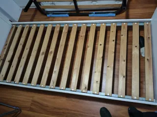 Cama de madera maciza IKEA blanca