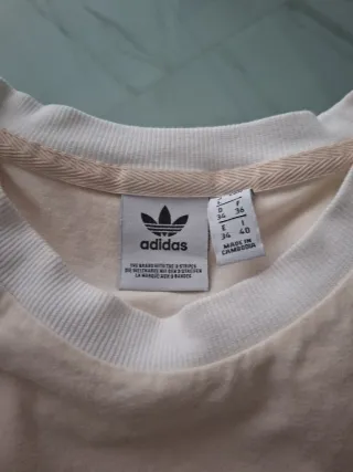 T-shirt Adidas beige/bianca