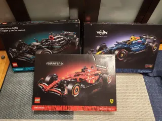 OFFERTA 3 Lego Technic Ferrari, Mercedes e Red Bull