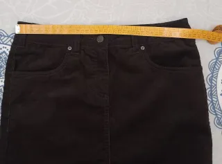 Falda de pana marrón Woman by Tchibo talla 36