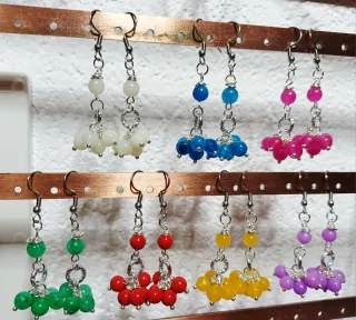 Orecchini grappolo pietre dure miste