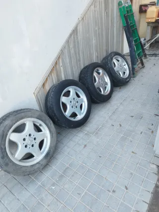 Llantas Mercedes con Neumáticos 215/55/16