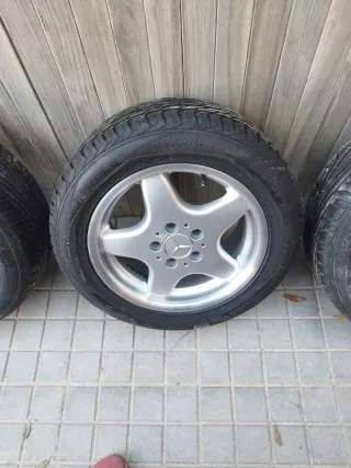 Llantas Mercedes con Neumáticos 215/55/16