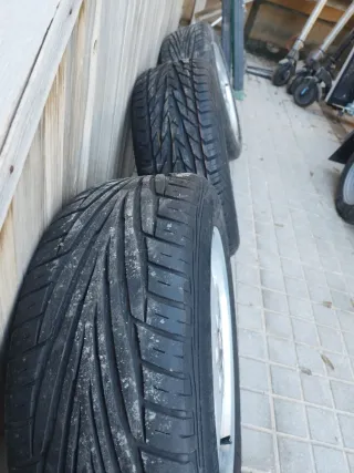 Llantas Mercedes con Neumáticos 215/55/16