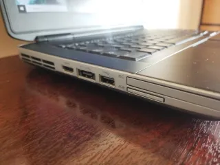 Portátil Dell Negro 500Gb 6Ram