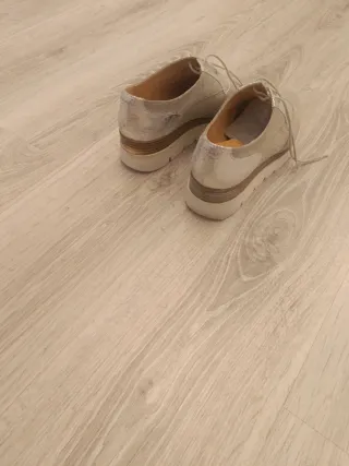 Zapatos Geox Beige y Plateados Mujer