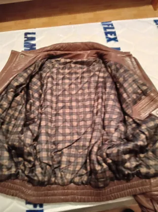 Cazadora de piel marrón Talla S