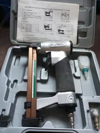 Grapadora Neumática F-32